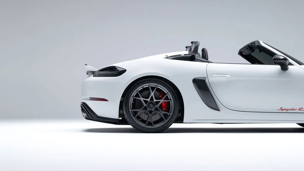 Porsche 718 Spyder RS