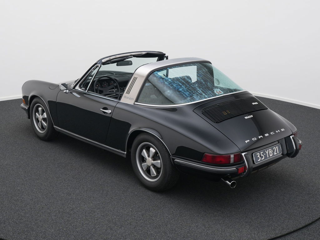 Porsche 911 T