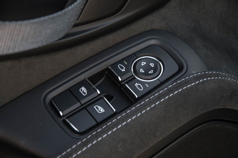 Porsche 718 Spyder RS