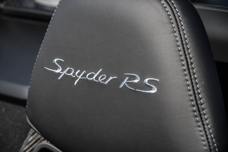 Porsche 718 Spyder RS