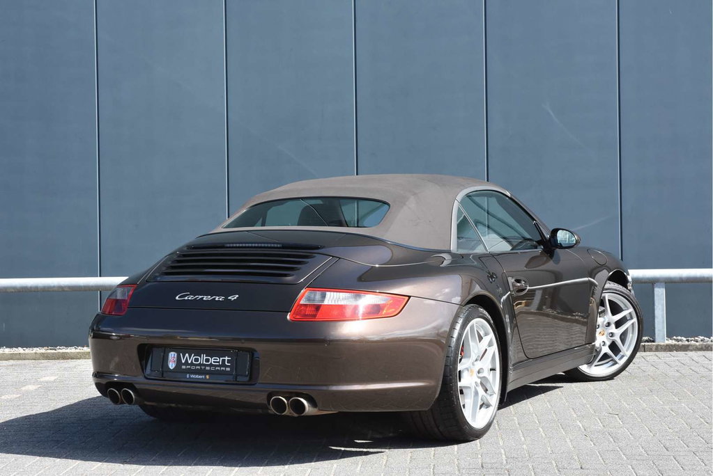 Porsche 997 Carrera 4