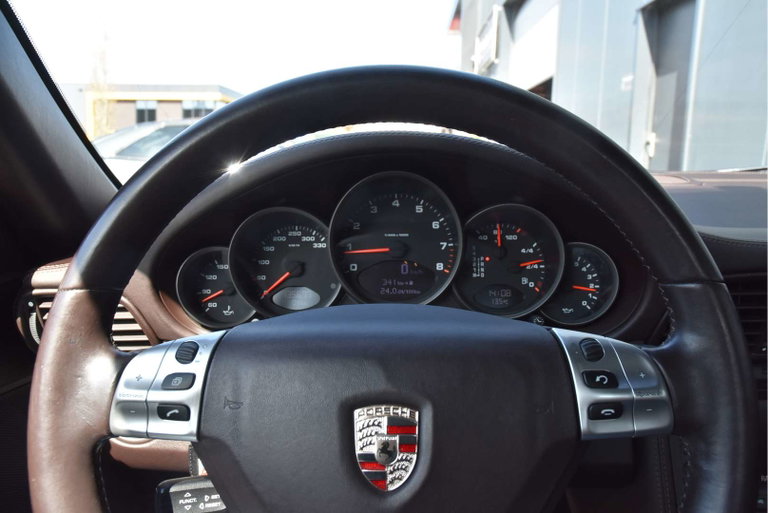 Porsche 997 Carrera 4