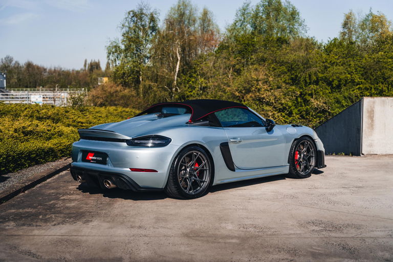 Porsche 718 Spyder RS