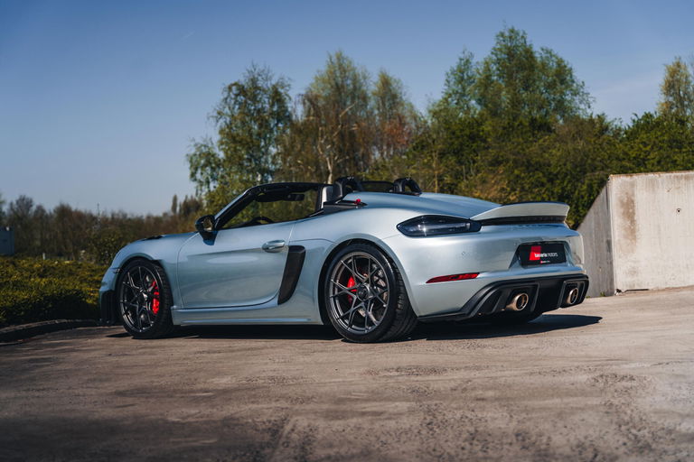 Porsche 718 Spyder RS