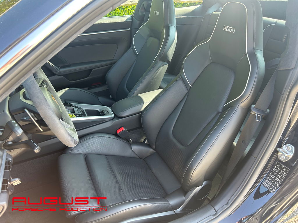 Porsche 992 Belgian Legend Edition