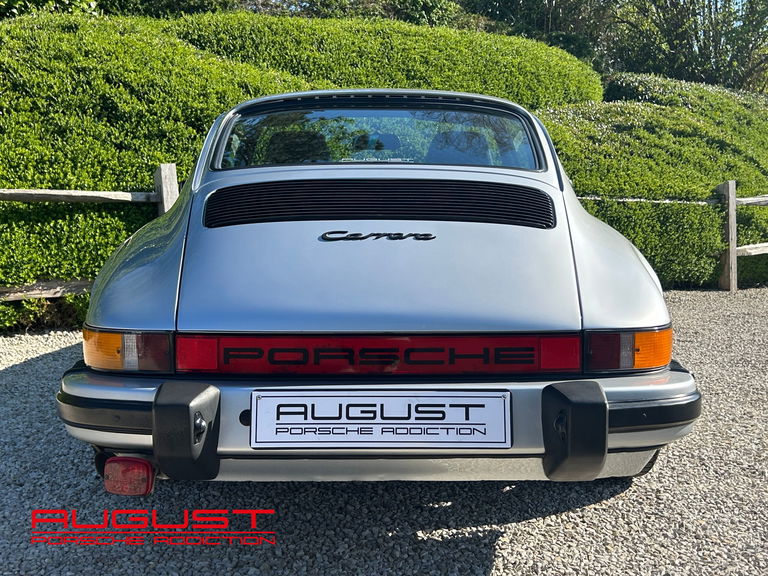 Porsche 911 Carrera 3.2