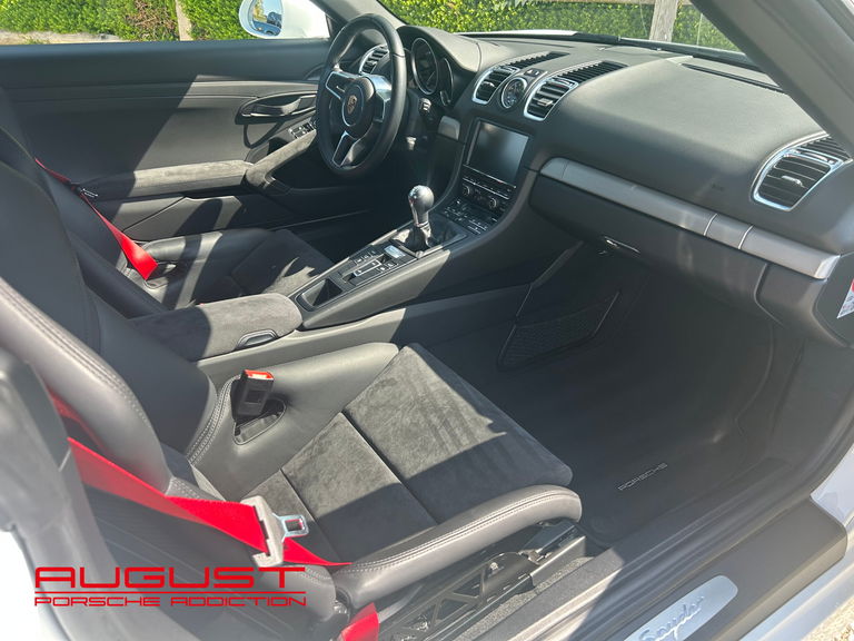 Porsche 981 Boxster Spyder