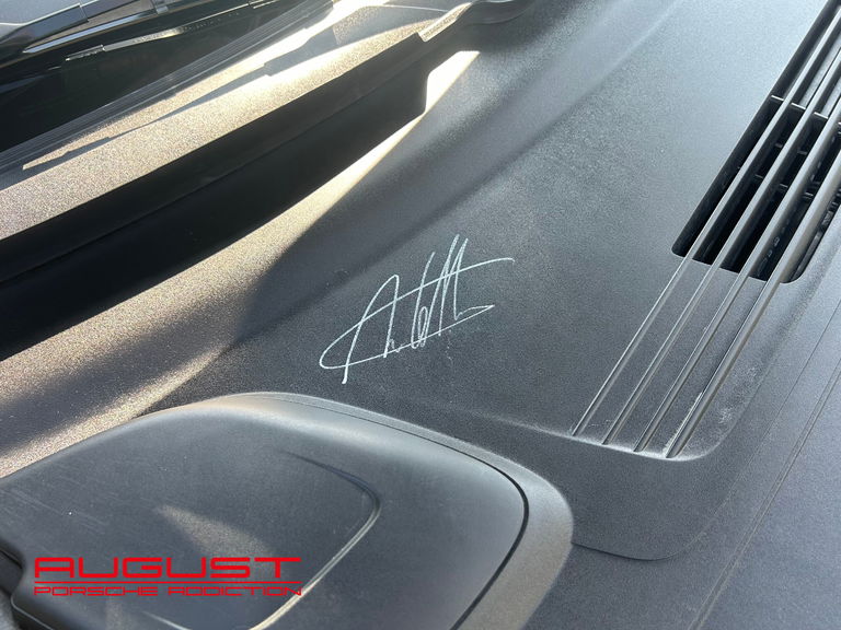 Porsche 992 Belgian Legend Edition