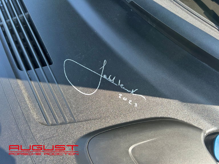 Porsche 992 Belgian Legend Edition