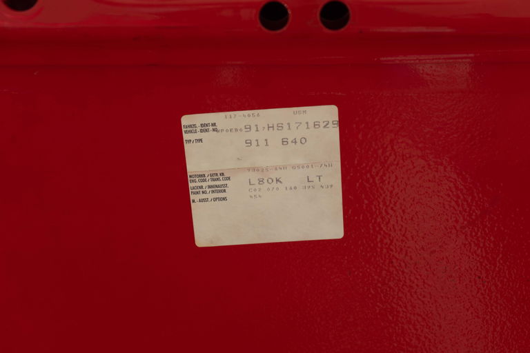 Porsche 911 Carrera 3.2 (US)