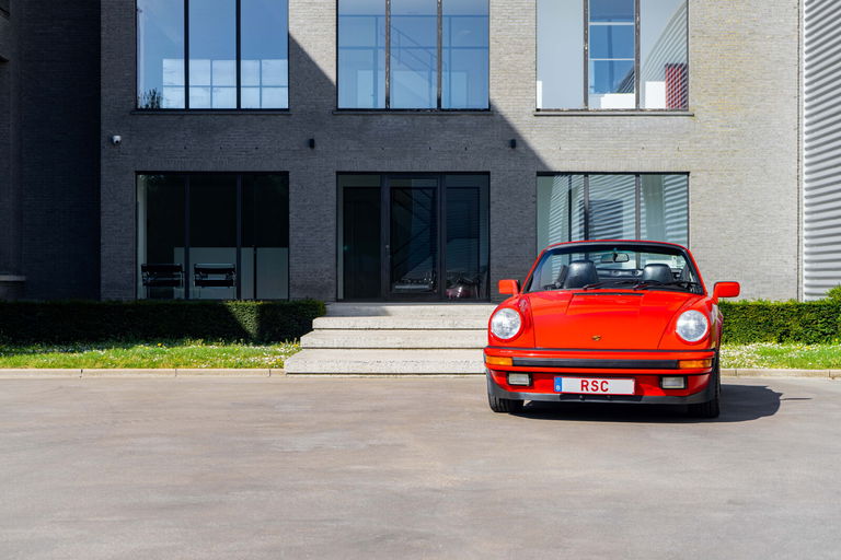 Porsche 911 Carrera 3.2 (US)