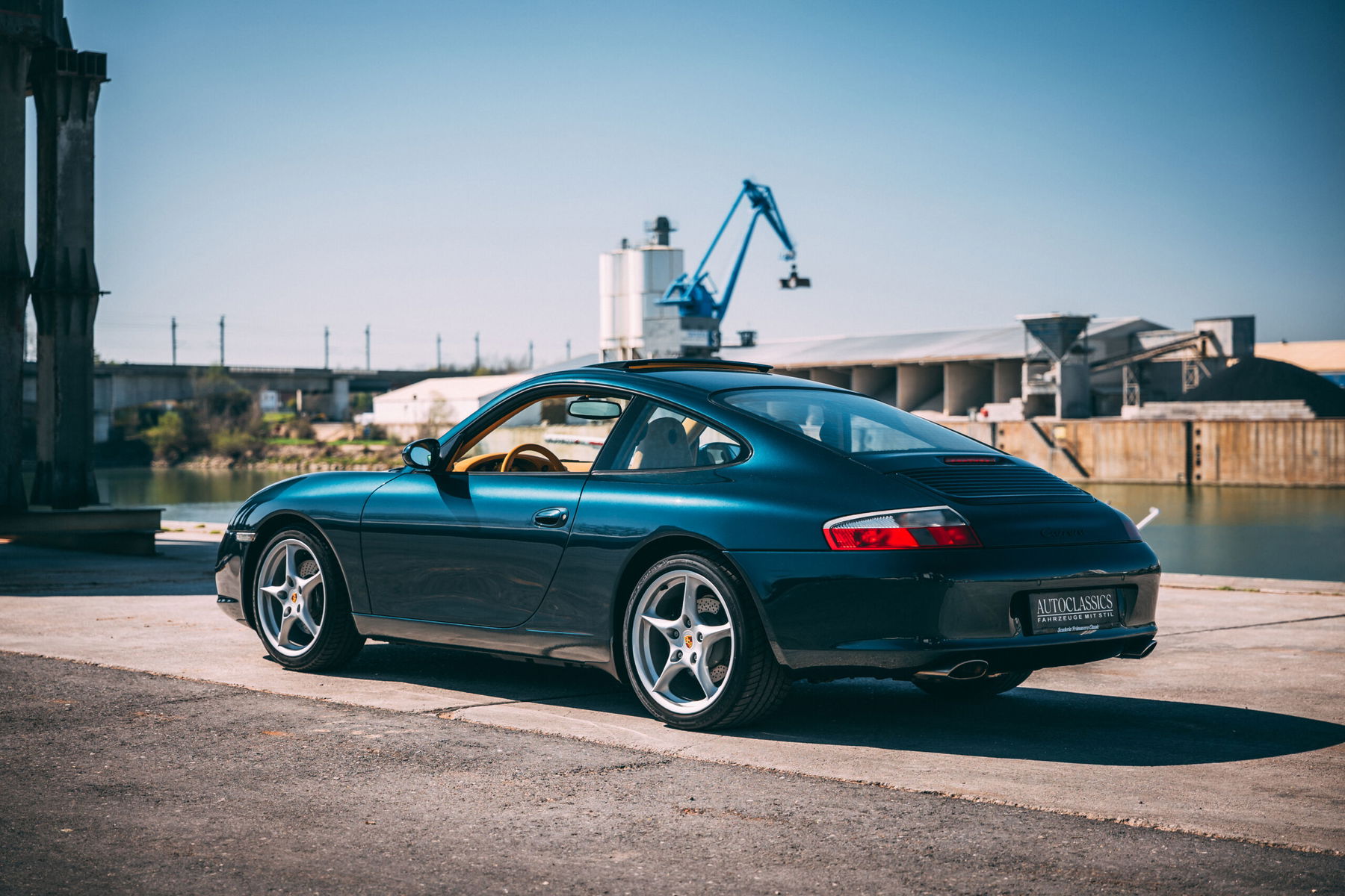 Porsche 996.2 Carrera lagogreen