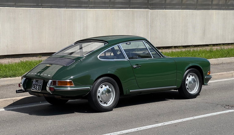 Porsche 911 E