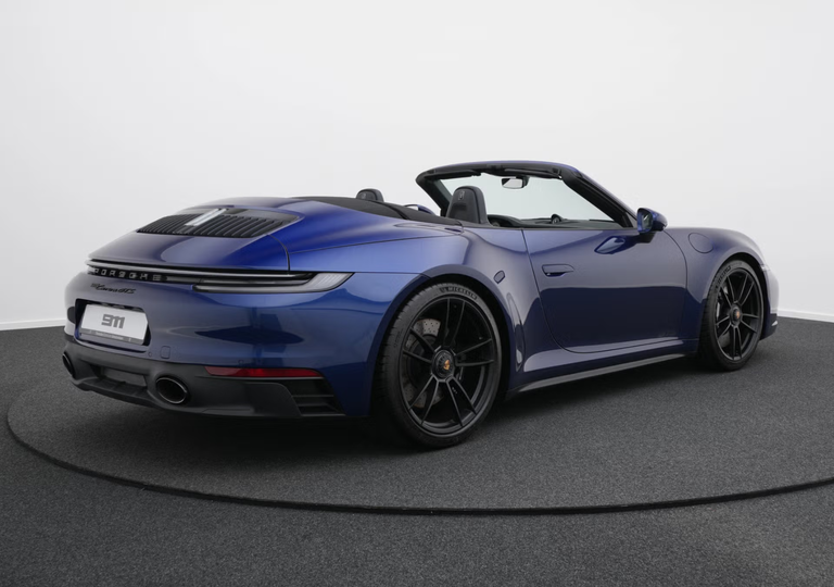 Porsche 992 Carrera GTS