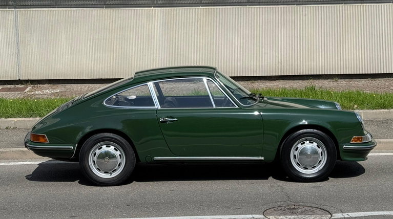 Porsche 911 E