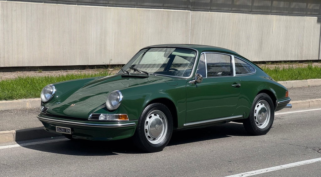 Porsche 911 E