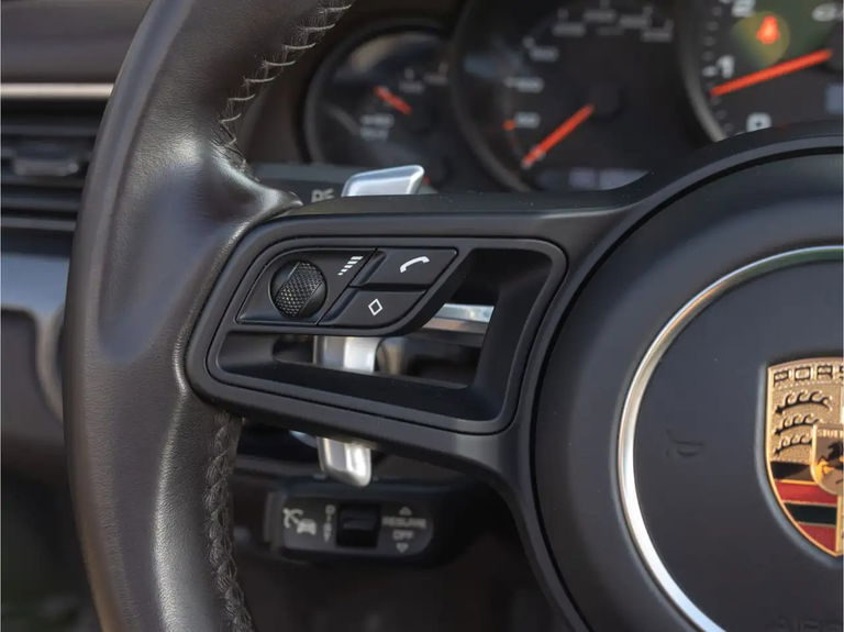 Porsche 991.2 Carrera GTS