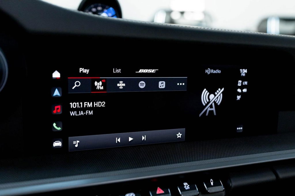 Porsche 992 Carrera 4S