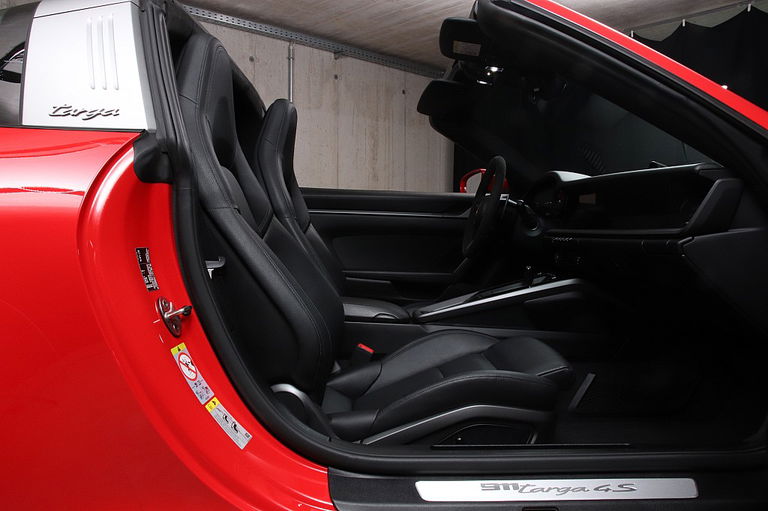 Porsche 992 Targa 4S