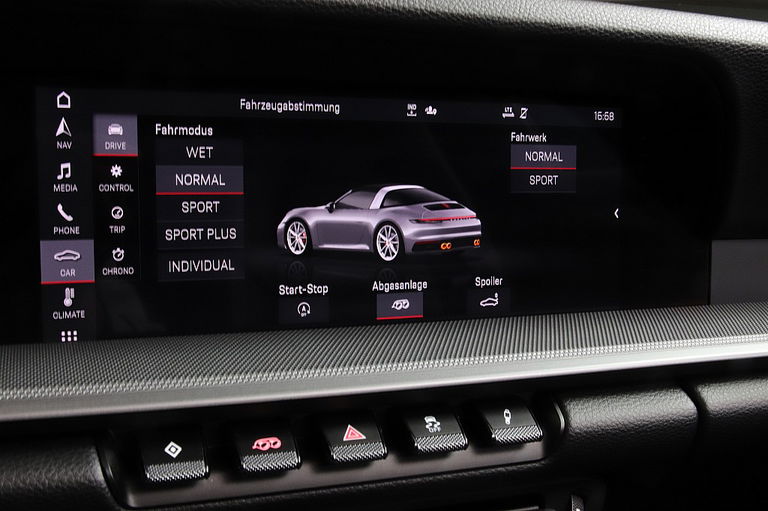 Porsche 992 Targa 4S