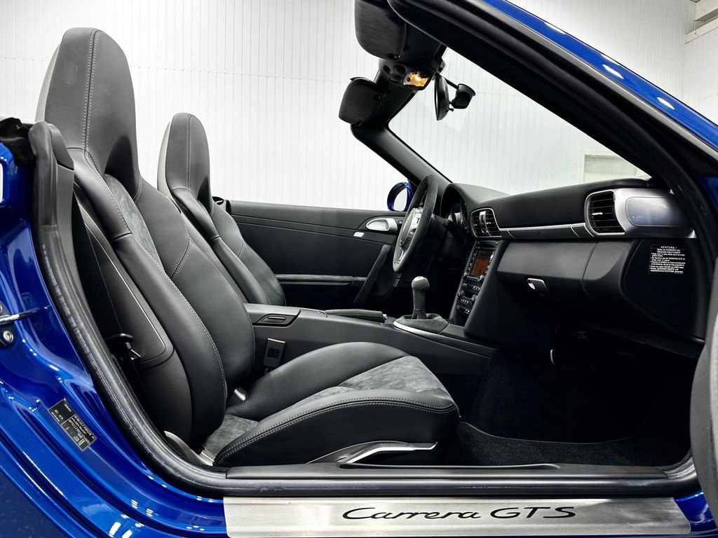 Porsche 997.2 Carrera GTS