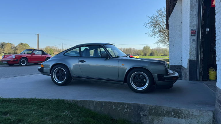 Porsche 911 Carrera 3.2