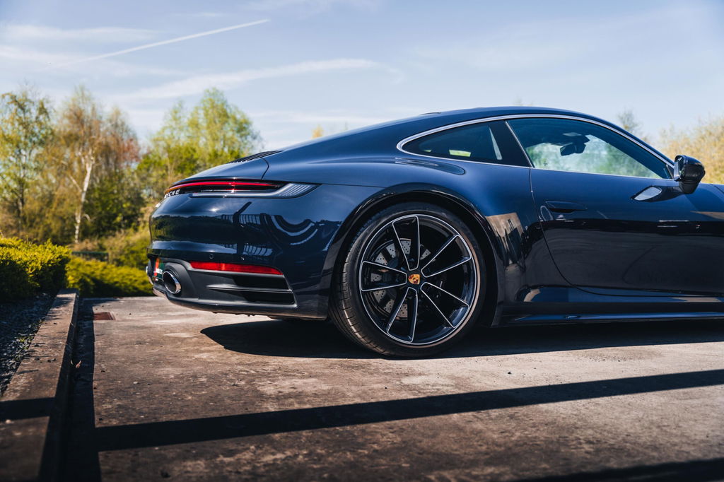 Porsche 992 Belgian Legend Edition