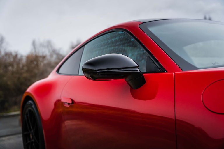 Porsche 992.2 Carrera 4 GTS