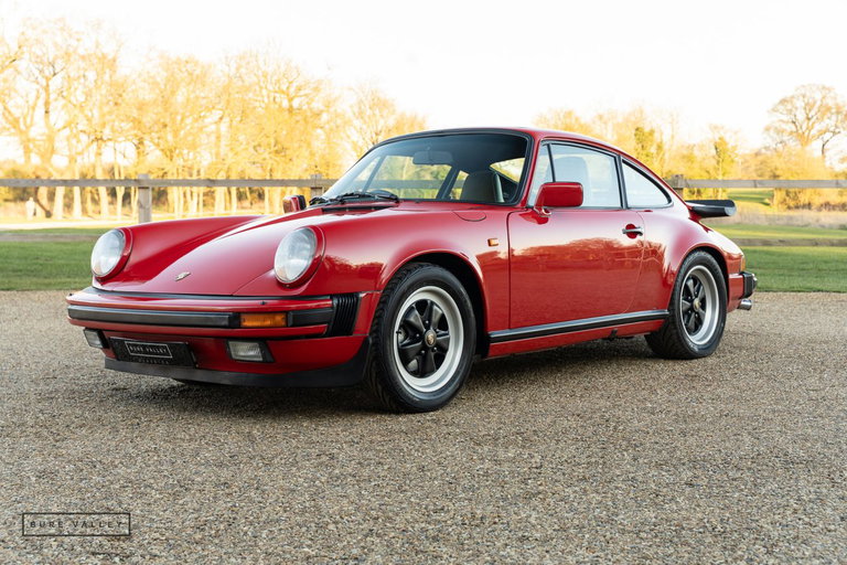 Porsche 911 Carrera 3.2