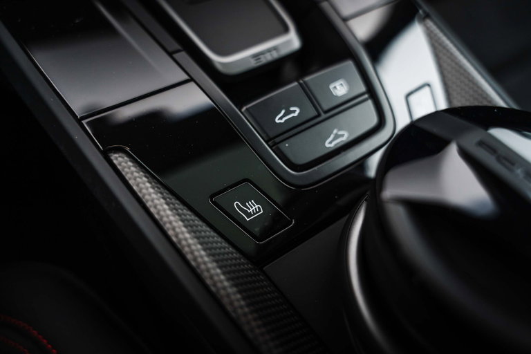 Porsche 992.2 Carrera 4 GTS