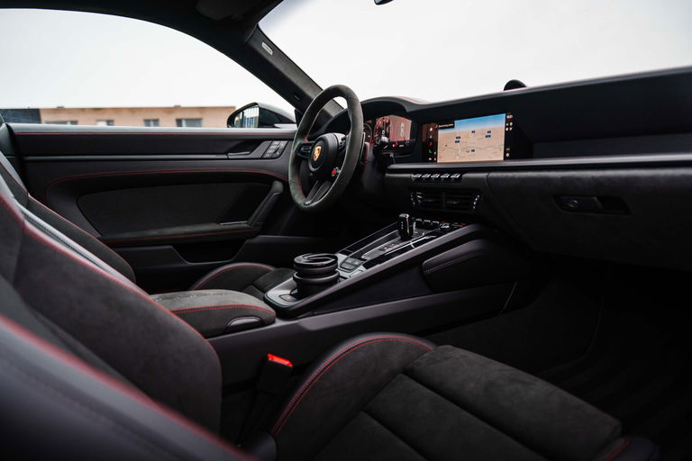 Porsche 992.2 Carrera 4 GTS