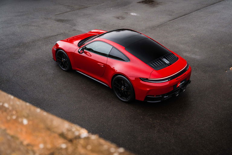 Porsche 992.2 Carrera 4 GTS