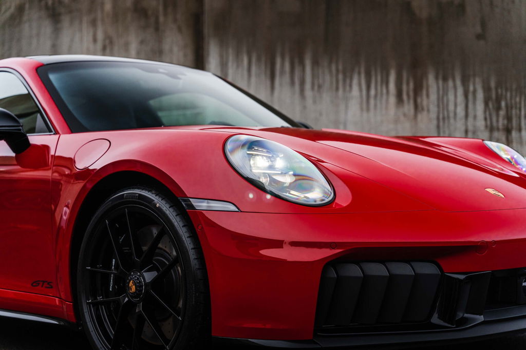 Porsche 992.2 Carrera 4 GTS