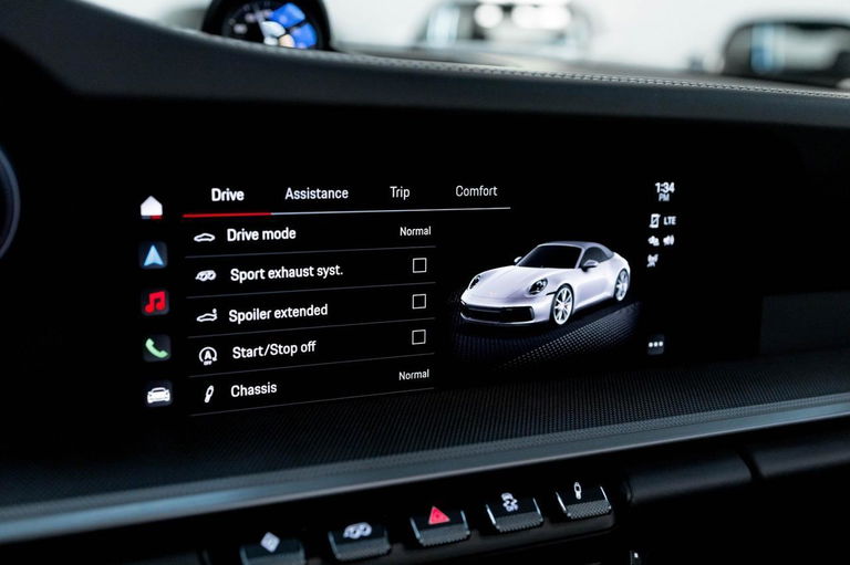 Porsche 992 Carrera 4S