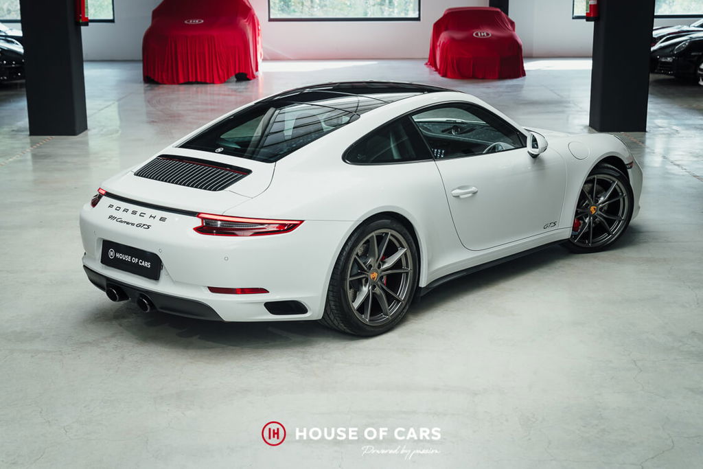 Porsche 991.2 Carrera GTS