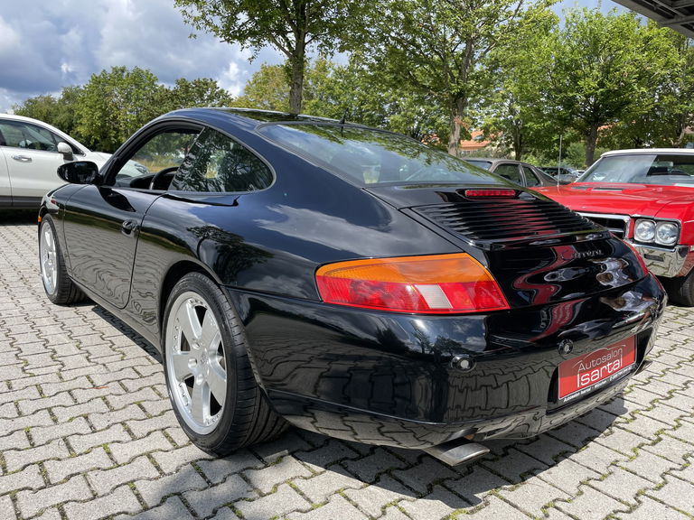 Porsche 996 Carrera