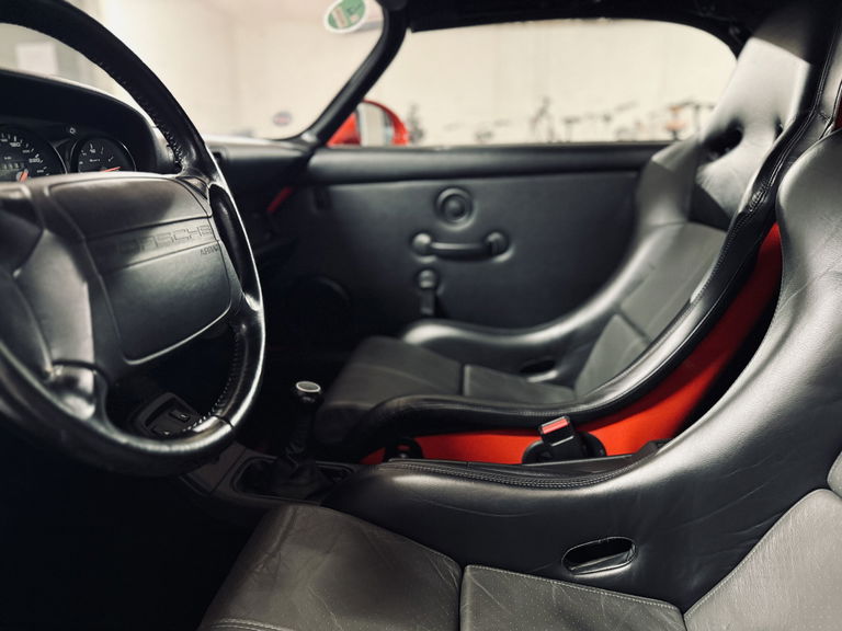 Porsche 964 Carrera 2 Speedster