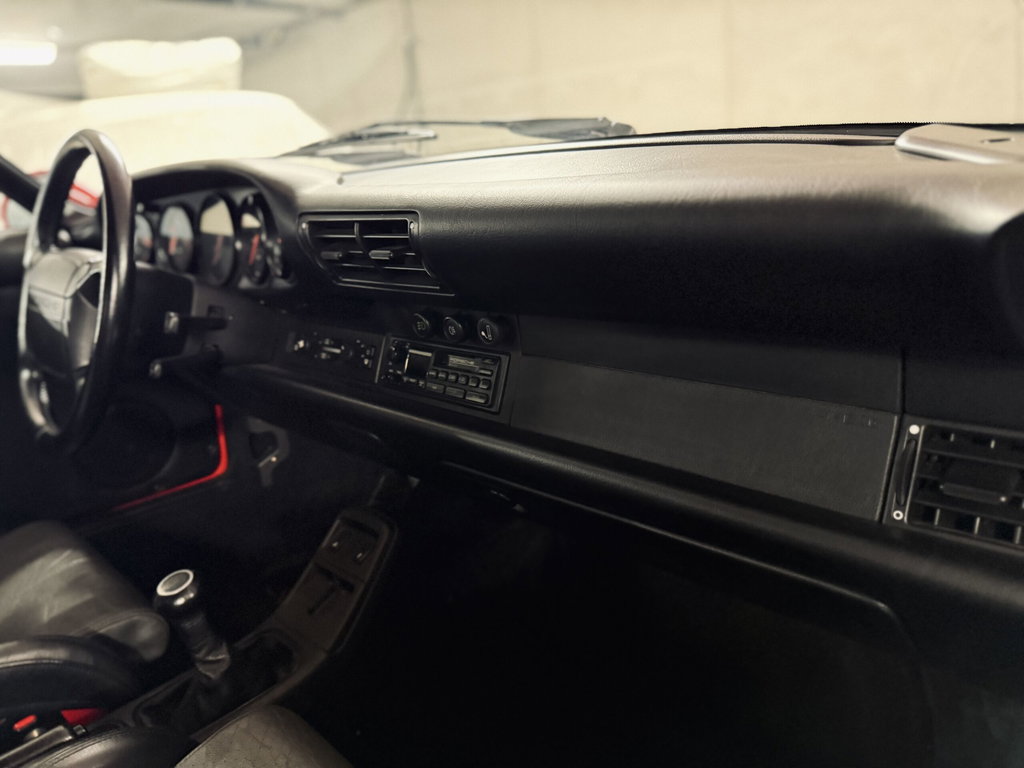 Porsche 964 Carrera 2 Speedster