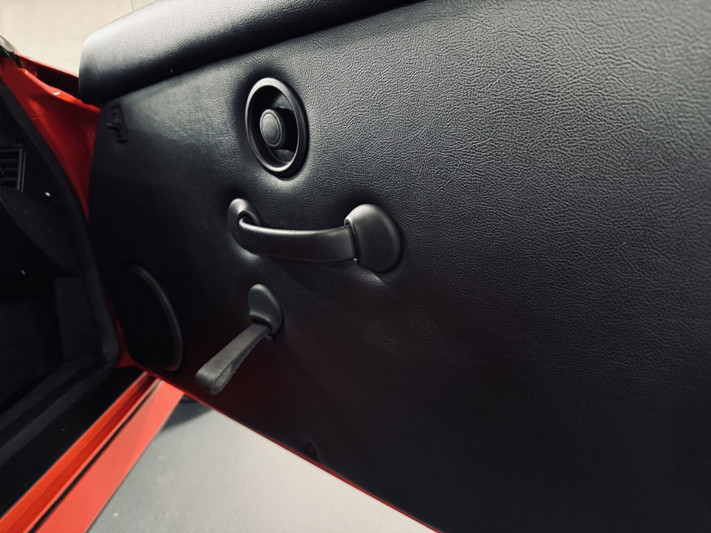 Porsche 964 Carrera 2 Speedster