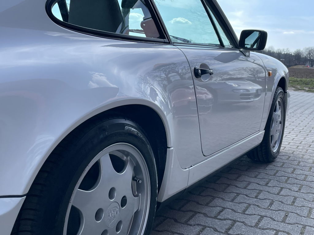 Porsche 964 Carrera 4