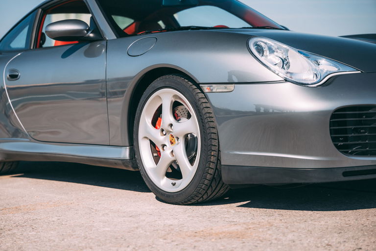 Porsche 996 Carrera 4S