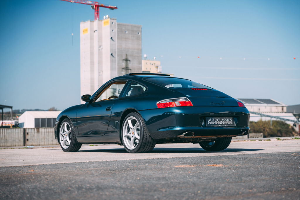 Porsche 996 Carrera