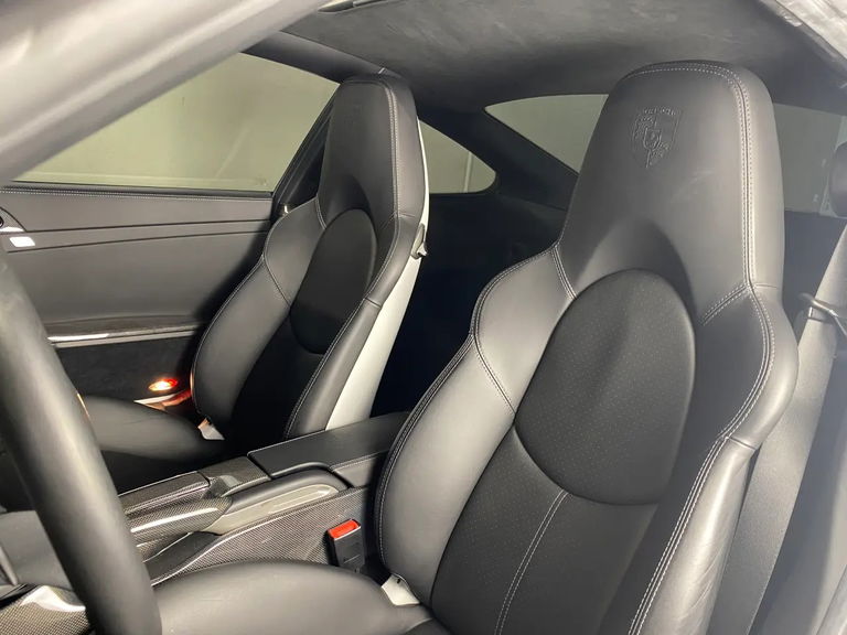 Porsche 997.2 Carrera GTS