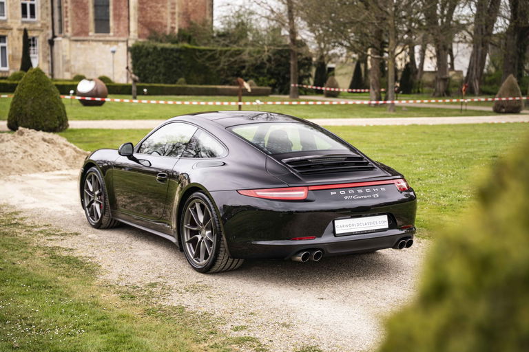 Porsche 991 Carrera 4S