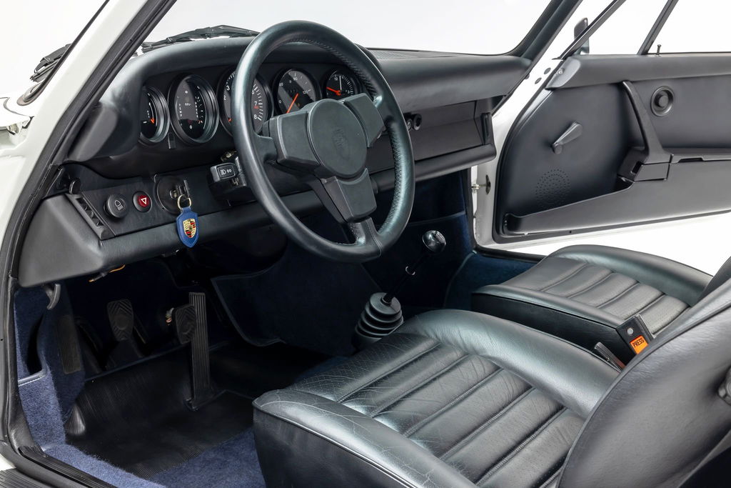 Porsche 911 Carrera 2,7