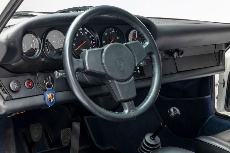 Porsche 911 Carrera 2,7