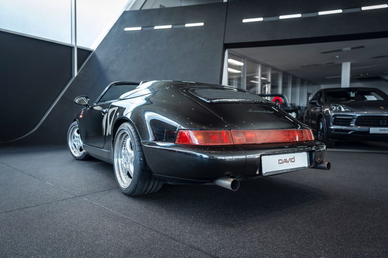 Porsche 964 Carrera 2 Speedster
