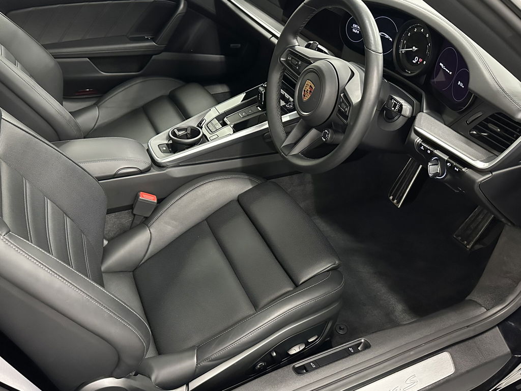 Porsche 992 Carrera S