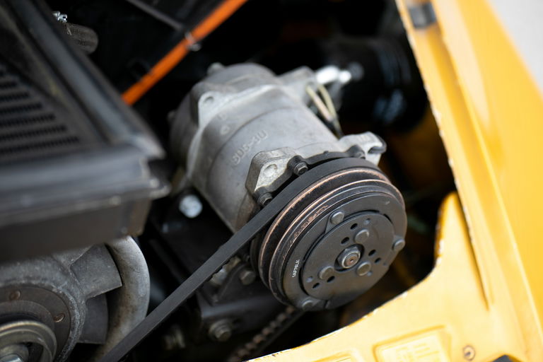 Porsche 911 Turbo 3.3 (US)