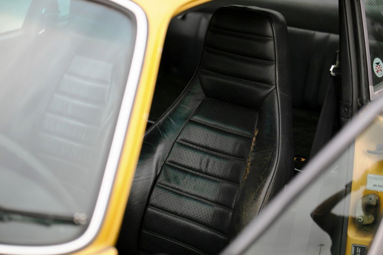 Porsche 911 Turbo 3.3 (US)